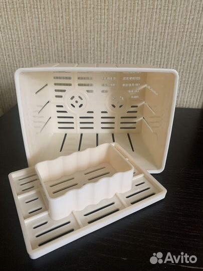 Форма для сыра и творога с поршнем