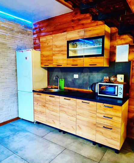 Дом 300 м² на участке 9 сот.