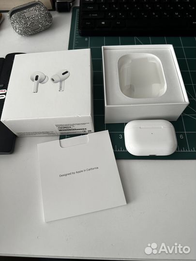 Apple AirPods Pro оригинал (Ростест)