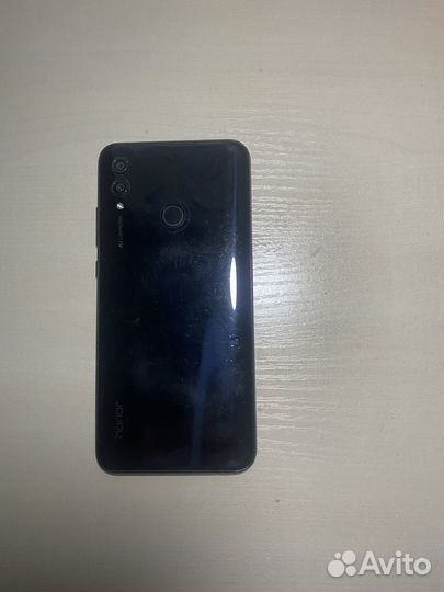 Телефон Huawei Honor 10 Lite