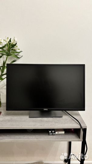 Монитор Dell 24 дюйма