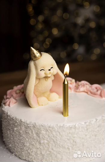 Шоколадная фигурка украшение для торта зайчик