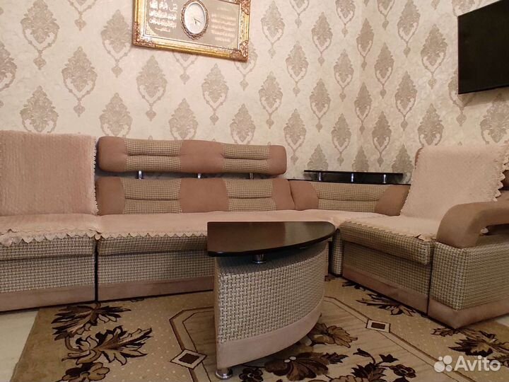 Угловой диван бу