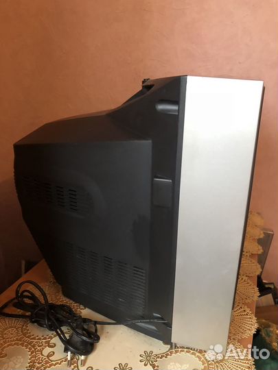 Телевизор lg