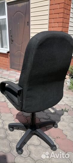 Компьютерное кресло