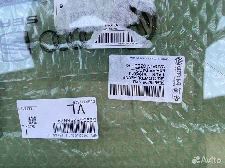 Skoda Octavia Шкода Октавия 3 стекло заднее