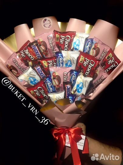 Сладкие букеты на заказ.Букеты из конфет