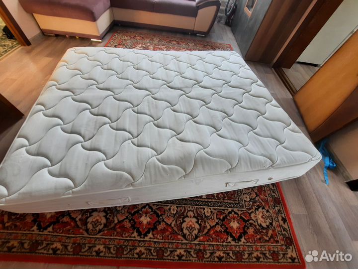 Матрас 160х200 бу