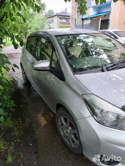 Toyota Vitz 1.3 CVT, 2013, 170 000 км