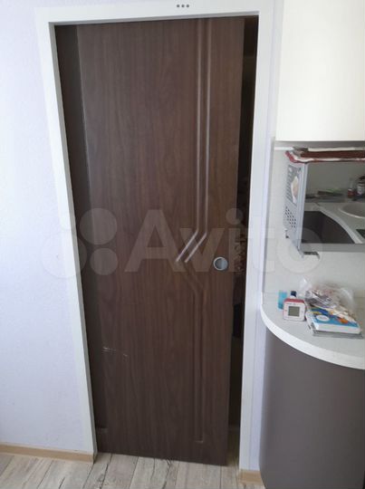 Доля в 3-к. квартире, 84 м², 2/2 эт.