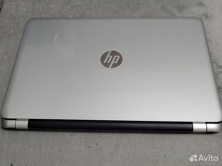 HP i5-4200 / HD 4400 / 8gb /ssd 512 gb