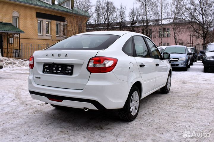 LADA Granta 1.6 МТ, 2020, 34 000 км