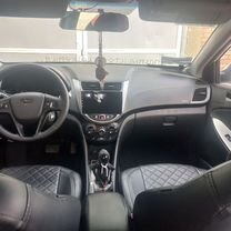 Hyundai Solaris 1.6 AT, 2015, 196 000 км, с пробегом, цена 1 300 000 руб.