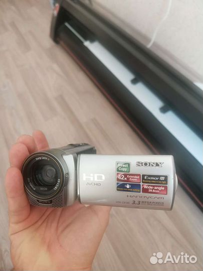 Видео камера Sony HDR-CX130E