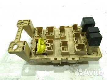 Блок предохранителей