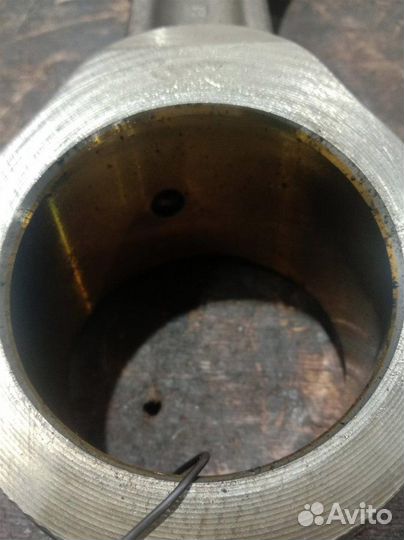 Шатун Volvo Vnl cummins ISX450 2003