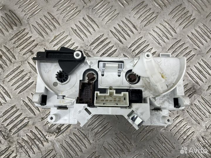 Блок управления печкой citroen berlingo B9