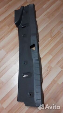 Bmw 7 f01 обшивка багажника