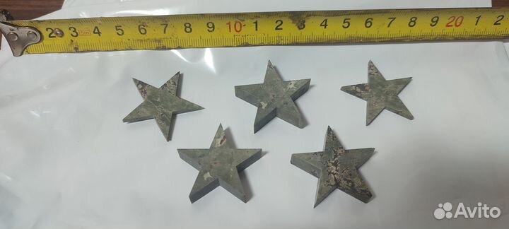 Фигурки из нефрита