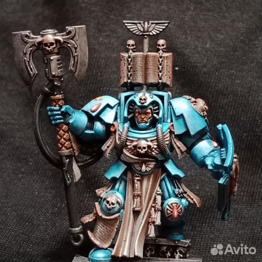 Warhammer 40k Librarian in Terminator Armour (old)