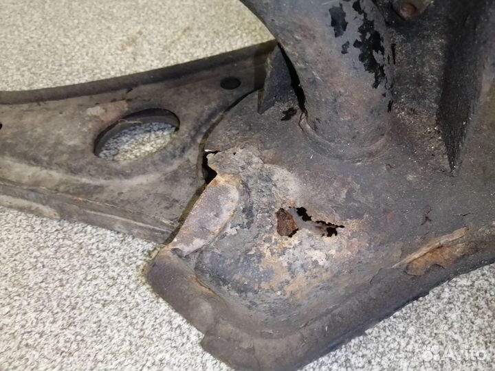 Балка подмоторная для Hyundai Getz