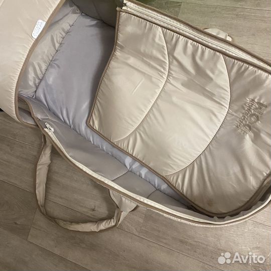 Переноска,ванночка,комбинезоны