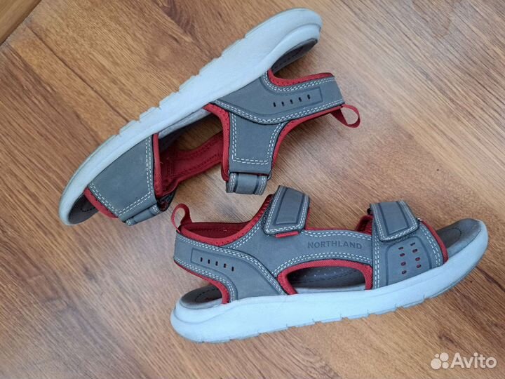 Сандалии 36р
