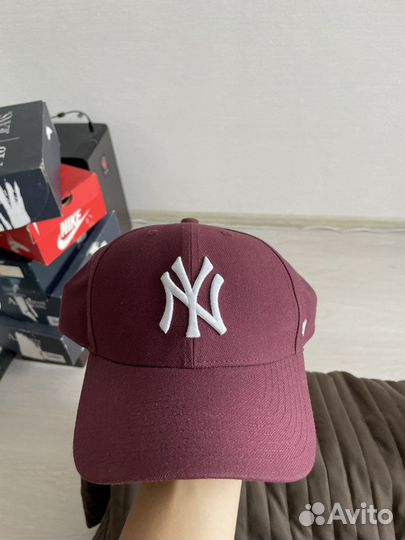 Бейсболка new era