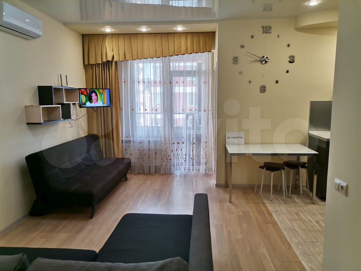 2-к. квартира, 43 м², 7/12 эт.