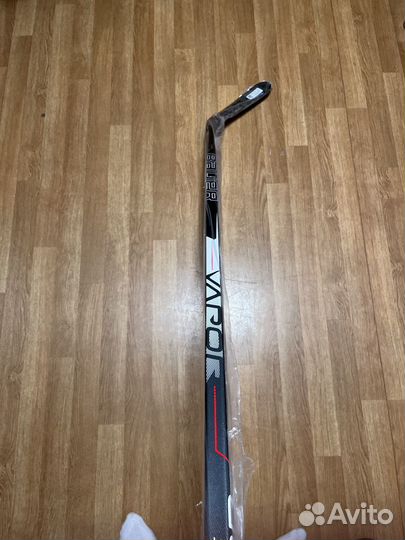 Клюшка хоккейная bauer vapor 3x R