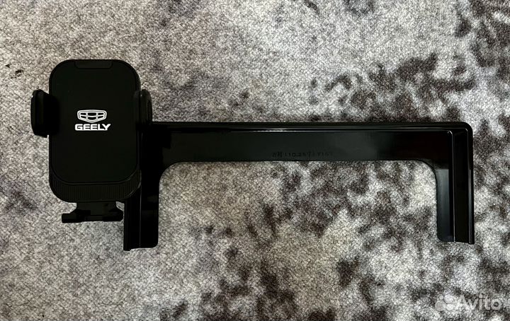 Держатель Geely Coolray (дорест)