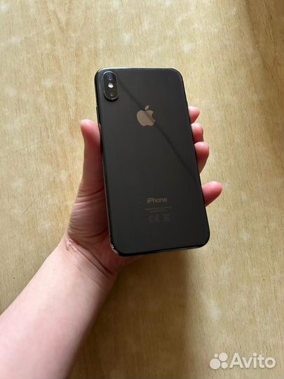 iPhone X, 256 ГБ