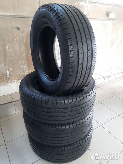 Goodyear EfficientGrip 285/60 R18 116V