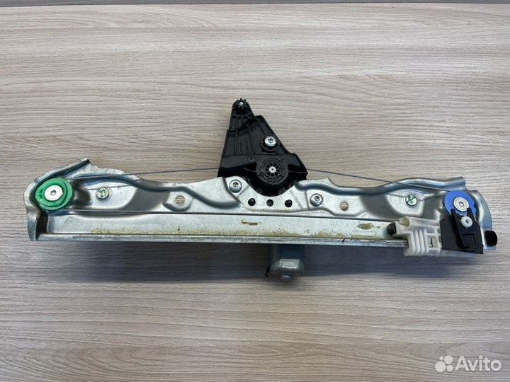 Стеклоподъемник задний левый LADA X-Ray