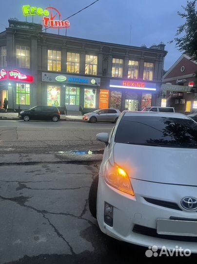 Toyota Prius 1.8 CVT, 2010, 220 000 км