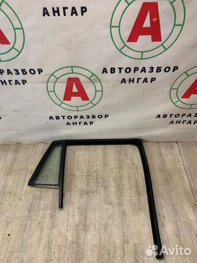 Стекло заднее правое Dodge Caliber 2007