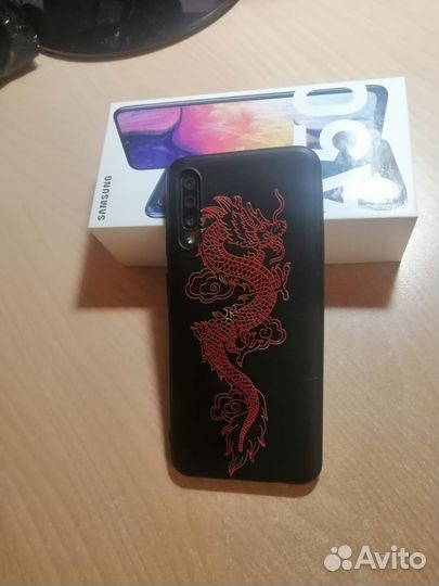 Samsung Galaxy A50, 6/64 ГБ