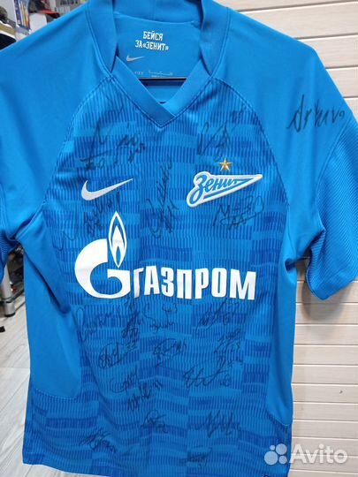 Футболка зенит с афтографами
