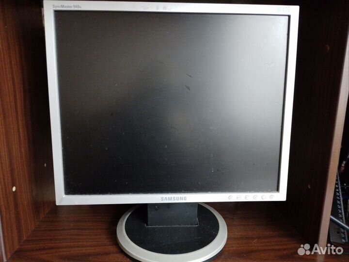 Монитор Samsung 19 дюймов