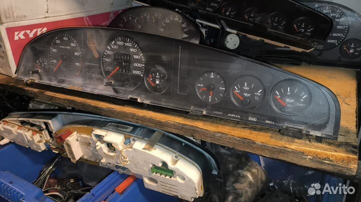 Панель приборов Audi 100c4 4A1919033P