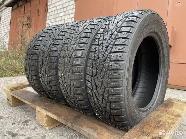 Nokian Tyres Hakkapeliitta 7 185/65 R14 90T