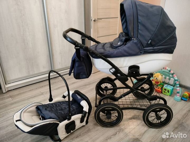 Коляска zippy 2 в 1