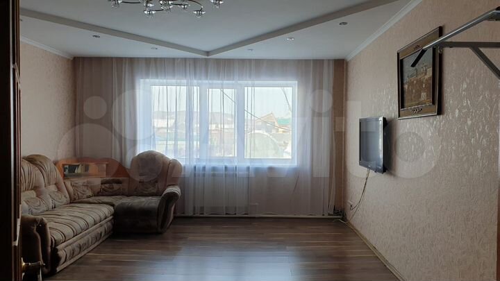 Дом 185,4 м² на участке 10 сот.