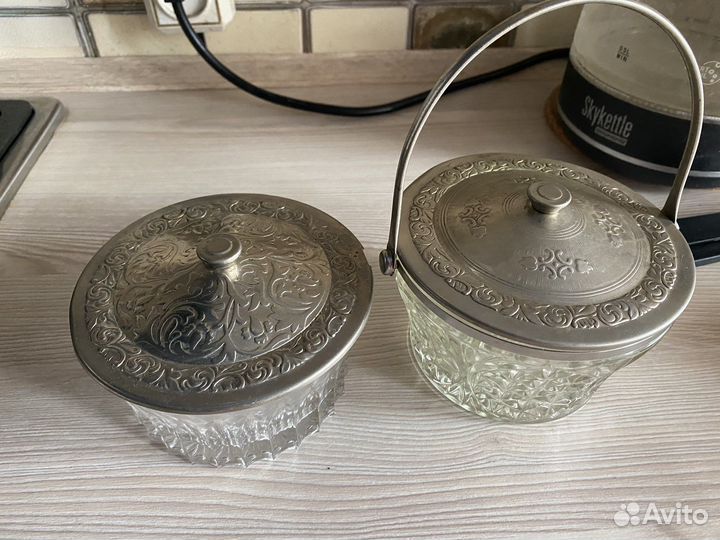 Сервиз/сахарницы/чашки мнц