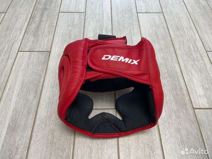 Боксерские перчатки и шлем детские