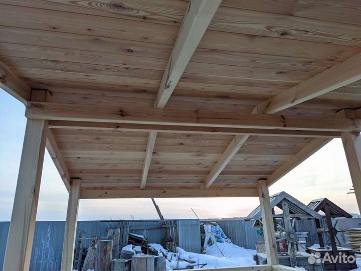 Беседка из дерева ручная работа