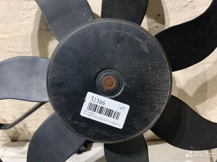 Вентилятор радиатора Volkswagen Passat B6