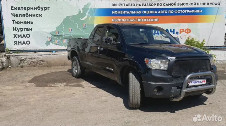 Сапун Toyota Tundra (XK50) 12215-38010