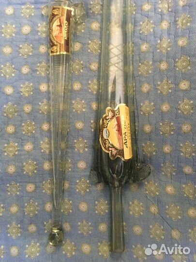 Сувенирные бутылки в виде сабель