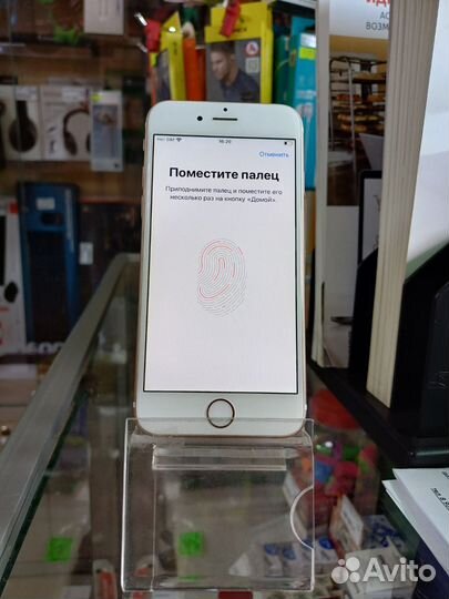 iPhone 6S, 64 ГБ